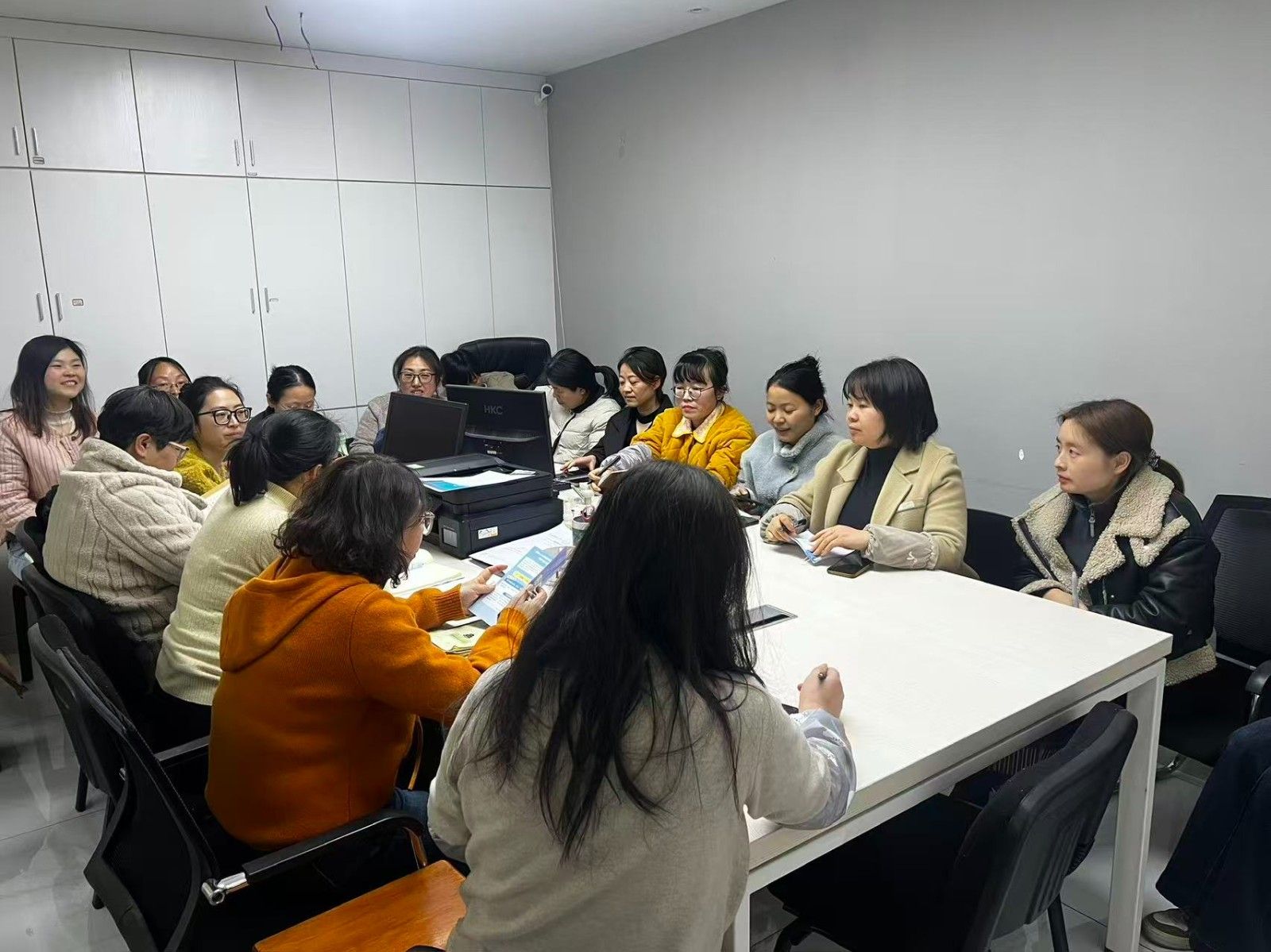 眾逸財(cái)稅召開新增值稅法內(nèi)部交流會，筑牢合規(guī)發(fā)展防線